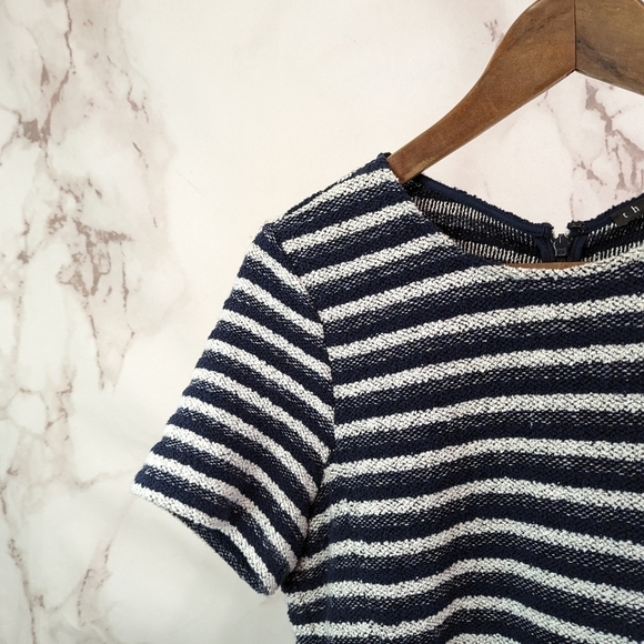 Theory Dress Women 10 Medium Blue Stripe Swing Organic Cotton Crew Neck Texture - Picture 2 of 12